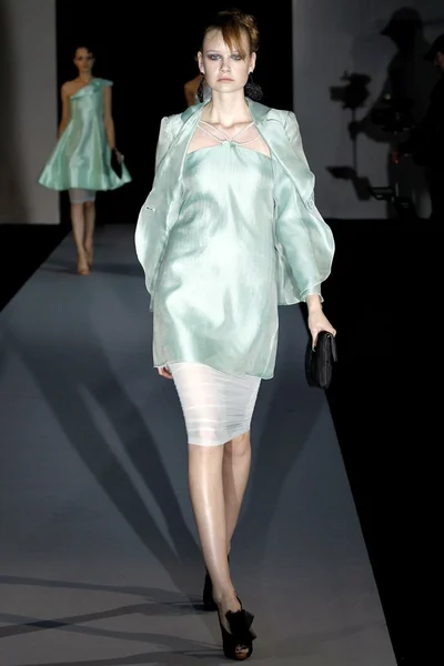 Look 69